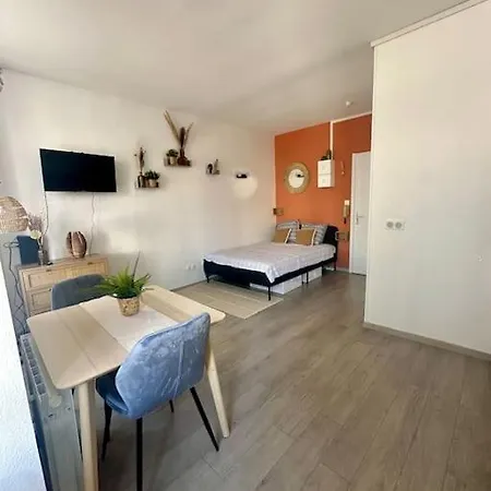 Logement Entier Proche Gare Et Hypercentre Apartment